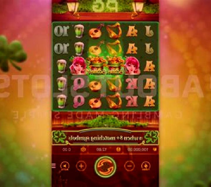Rolling Clover slot machine