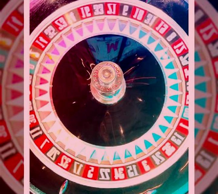 Roulette (Whale Originals) slot