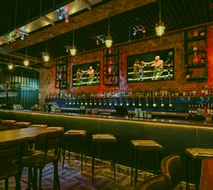 Roxy Bar slot game