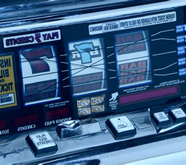 Roxy Bar slot machine