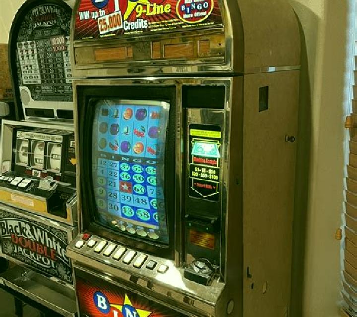 Royal Bank Bingo slot machine