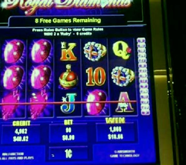 Royal Diamonds slot