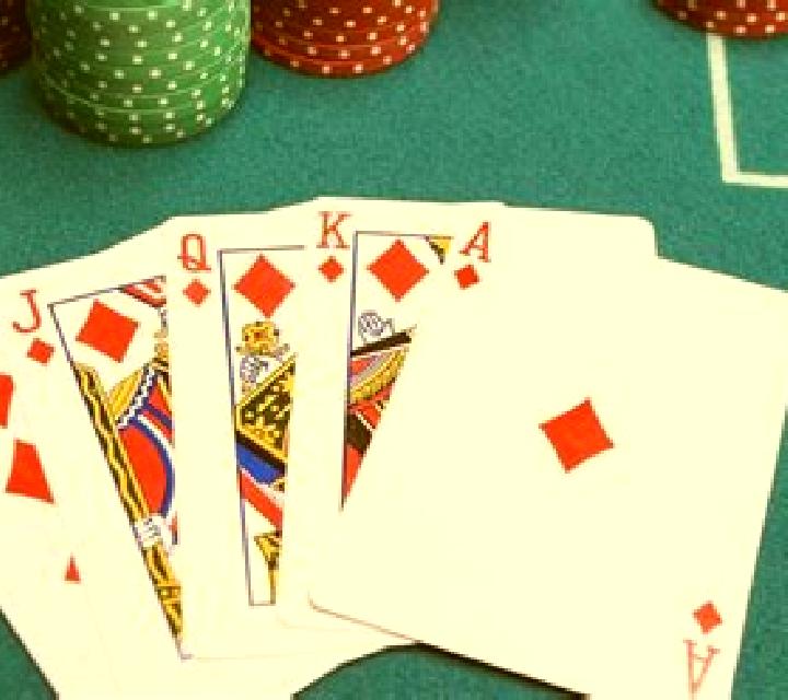 Royal Flush (Spinoro) slot