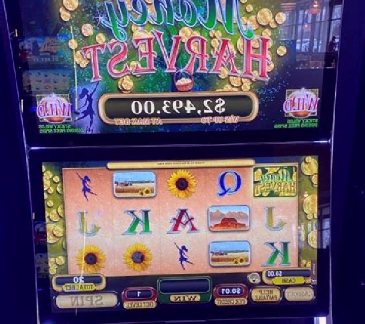 Royal Harvest slot machine