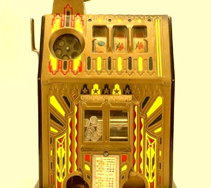 Royal Seven Deluxe slot machine