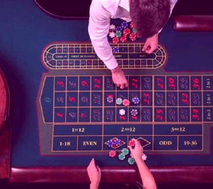 Ruleta Grand Croupier El Dioni online slot