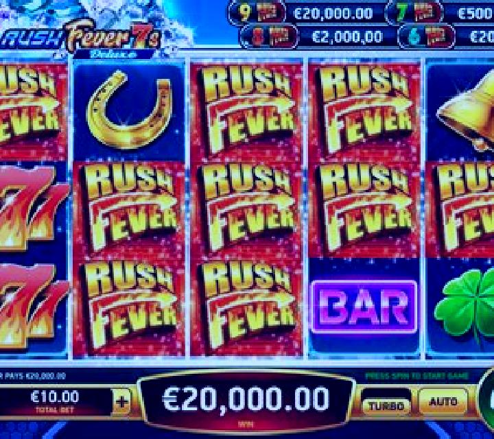 Rush Fever 7s Deluxe online slot