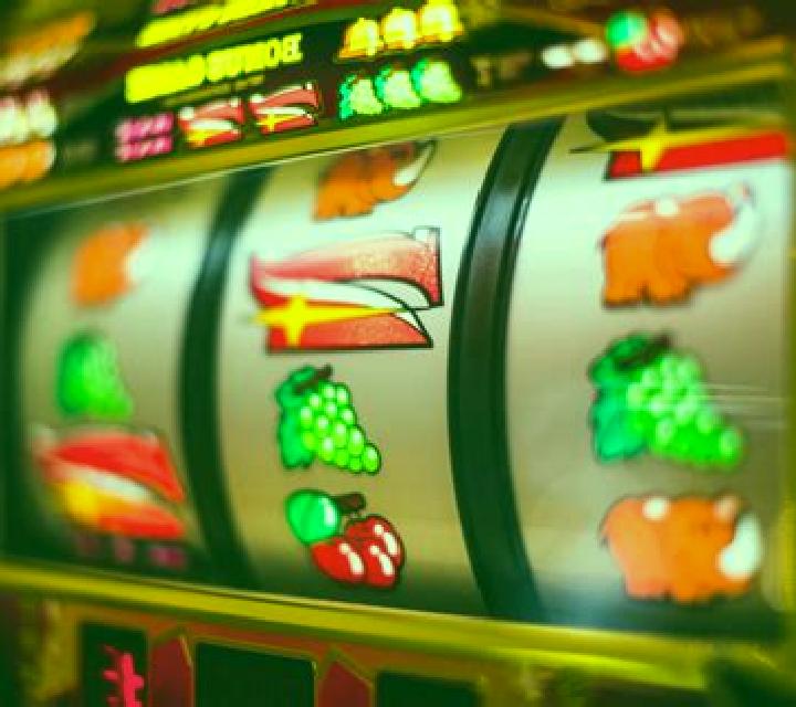 Rush Football Live slot machine