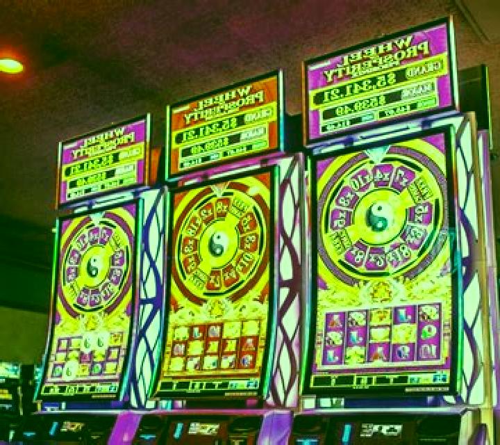 Salon Prive Blackjack 1 slot machine