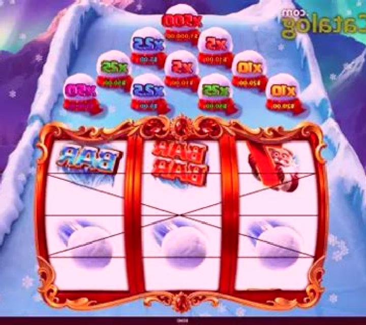 Santas Snowball Roller slot