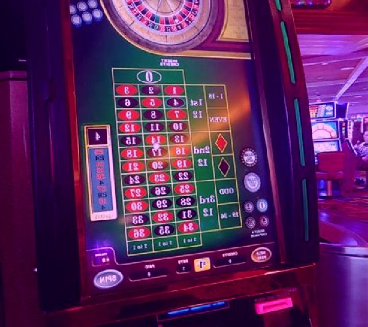 Sapphire Roulette slot machine