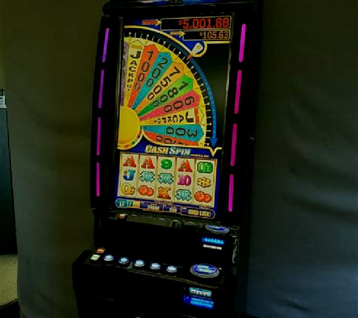 Sapphire Spin slot machine