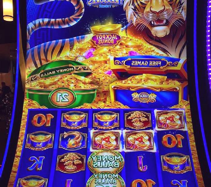 Sapphire Tiger slot machine