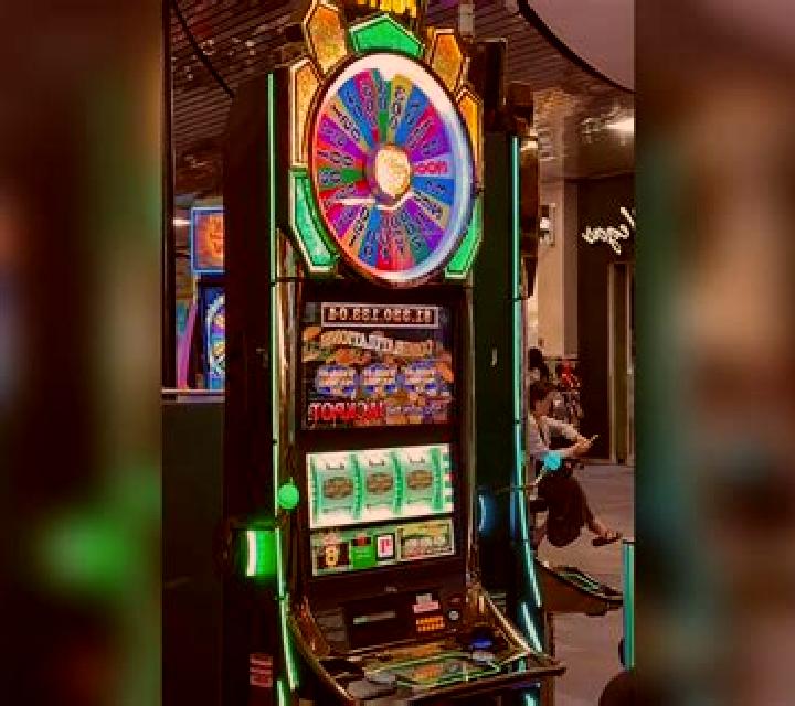 Scarab Wheel slot machine