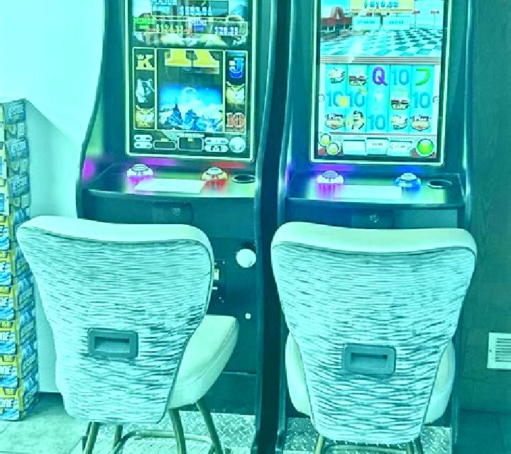 Scattered skies slot game