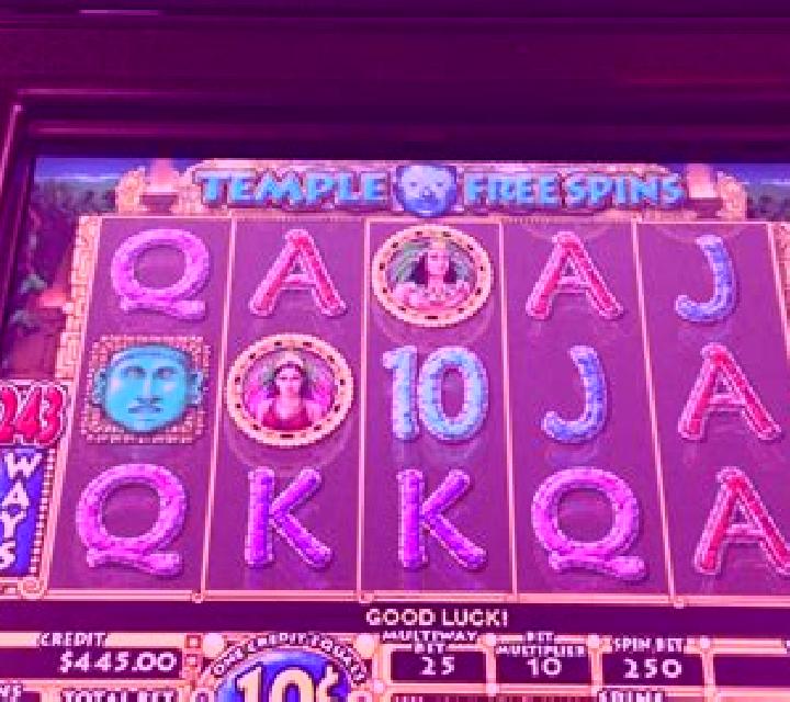 Secret Temple slot machine