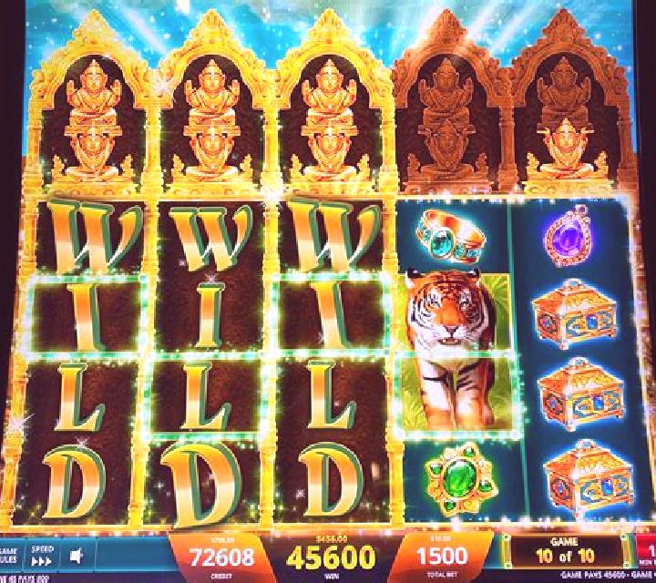 Secrets of The Jungle slot machine