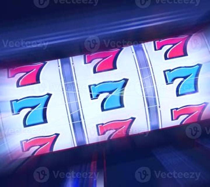 Seven Card Legend slot game