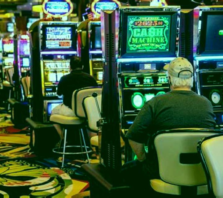 Shadow Monarch slot machine