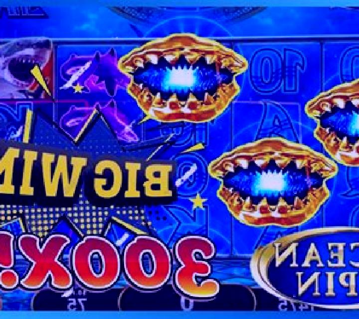 Shark Attack slot machine