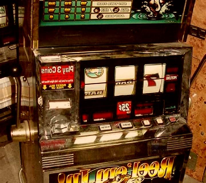 Sherwood Reels slot machine