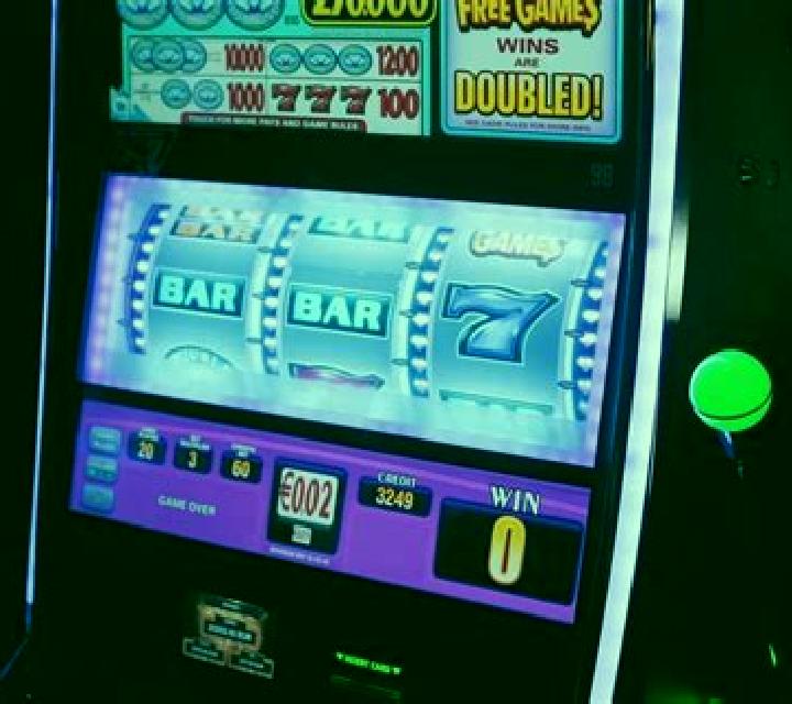 Ships and Bombs online slot