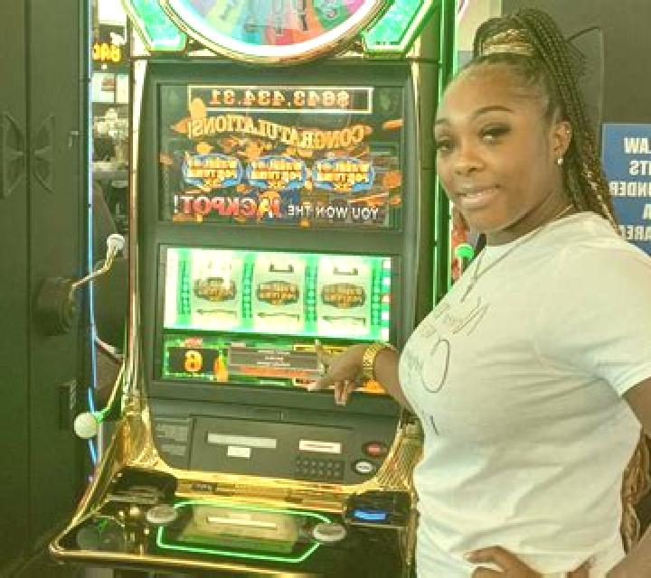 Shumba slot machine