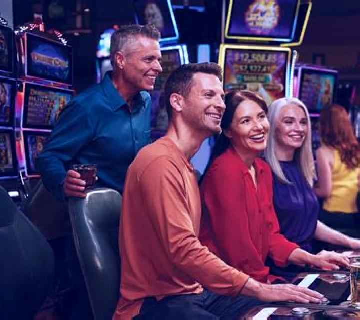 Simply the Best 243 slot machine
