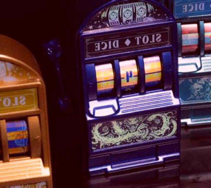 Simply The Best 81 Dice slot machine