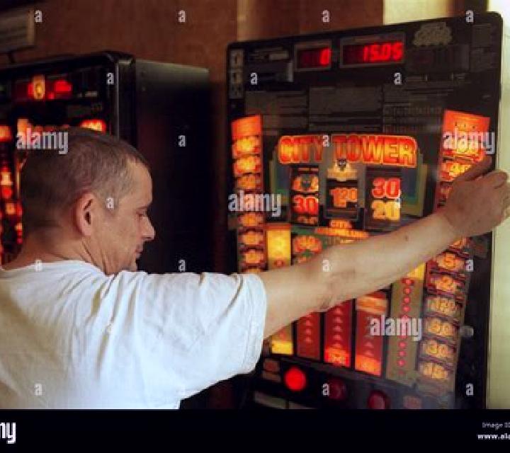 Sin in Berlin slot machine