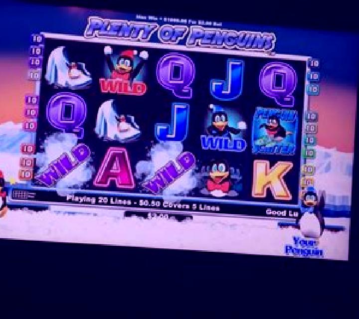 Snowball Fight slot machine