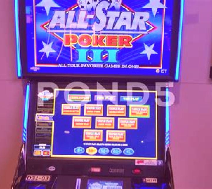 Snowflakes slot machine