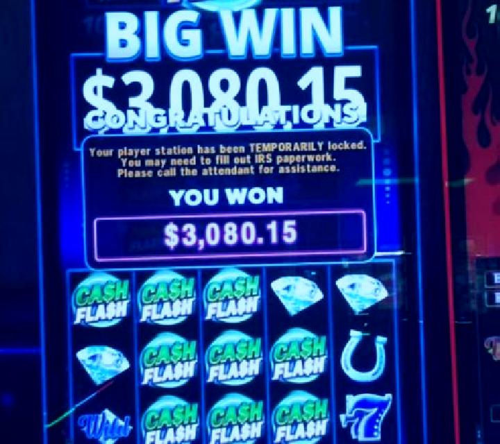 Solar Flash slot machine