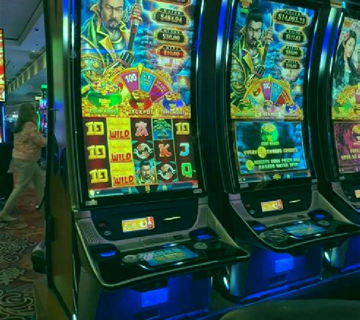 South Pole Plunder online slot