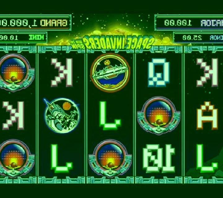 Space Invaders Win and Spin slot machine