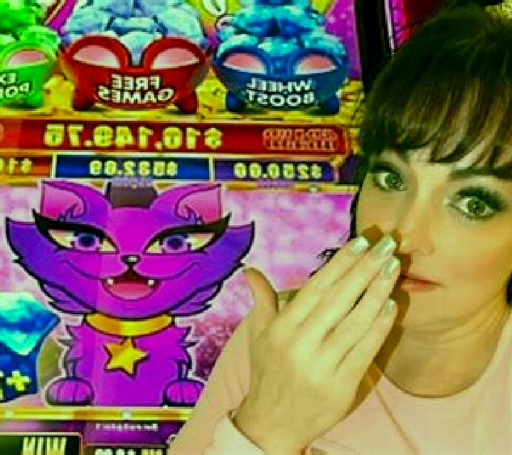 Space Meow slot machine