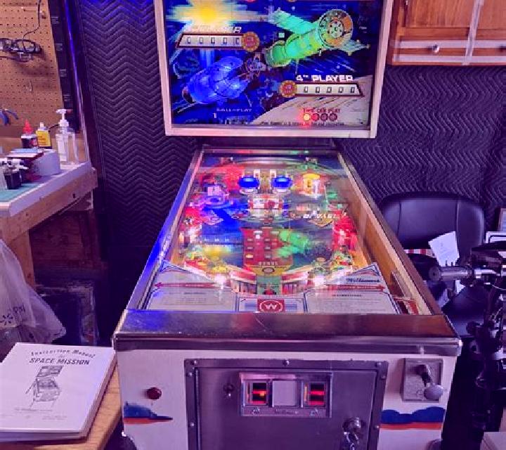 Space Mission slot machine