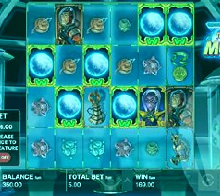 Space Quest: Moon slot