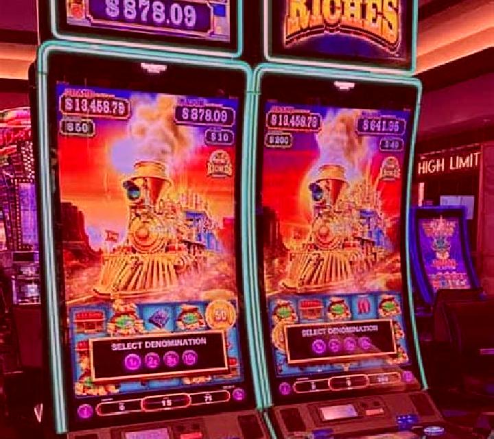 Spice Riches slot machine