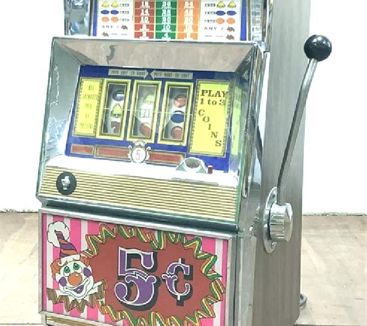 Spin & Collect 5 slot machine