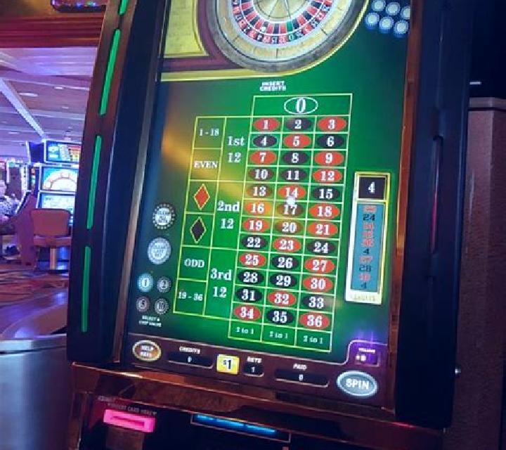 Spin & Jam Roulette slot machine