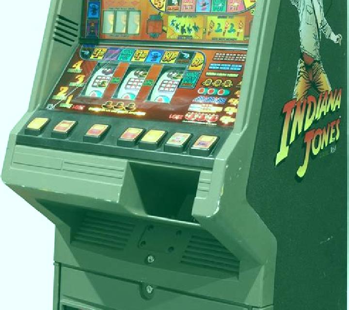 Spin Jones slot machine