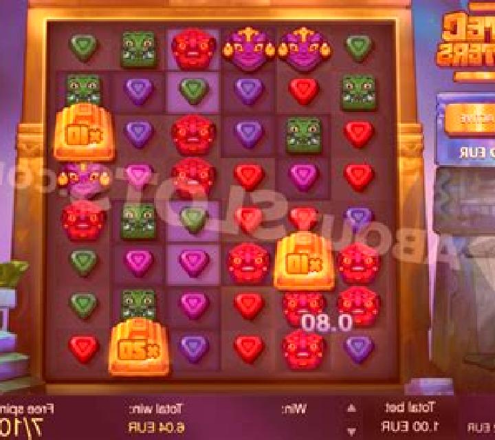 Spin Royal Lucky Clusters slot machine