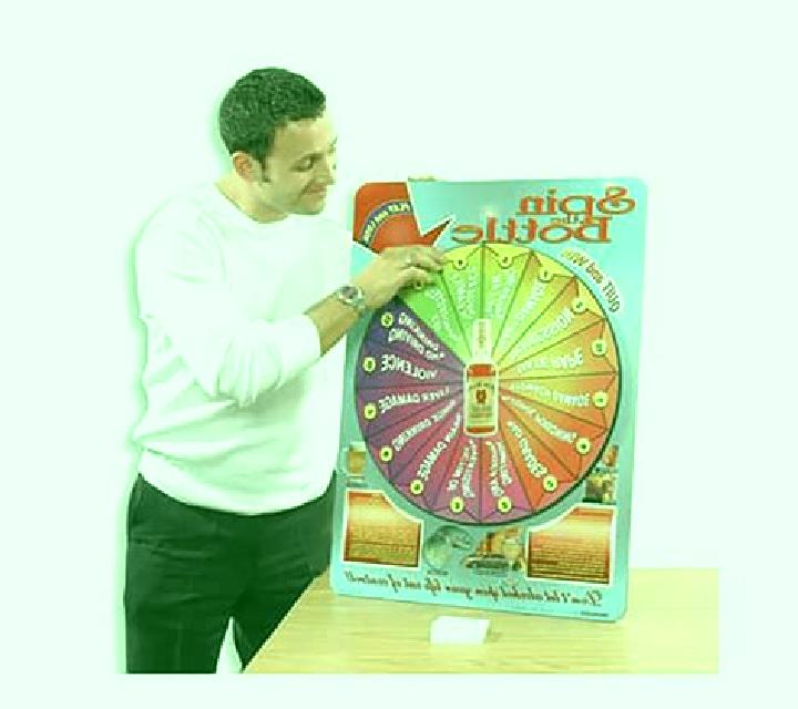 Spin the Bottle slot