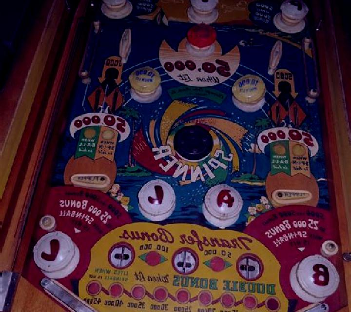 Spinball slot machine