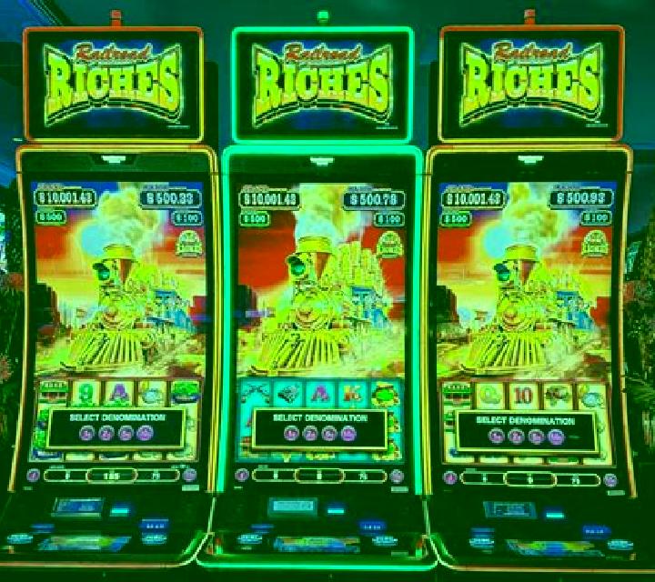 Splash of Riches slot machine
