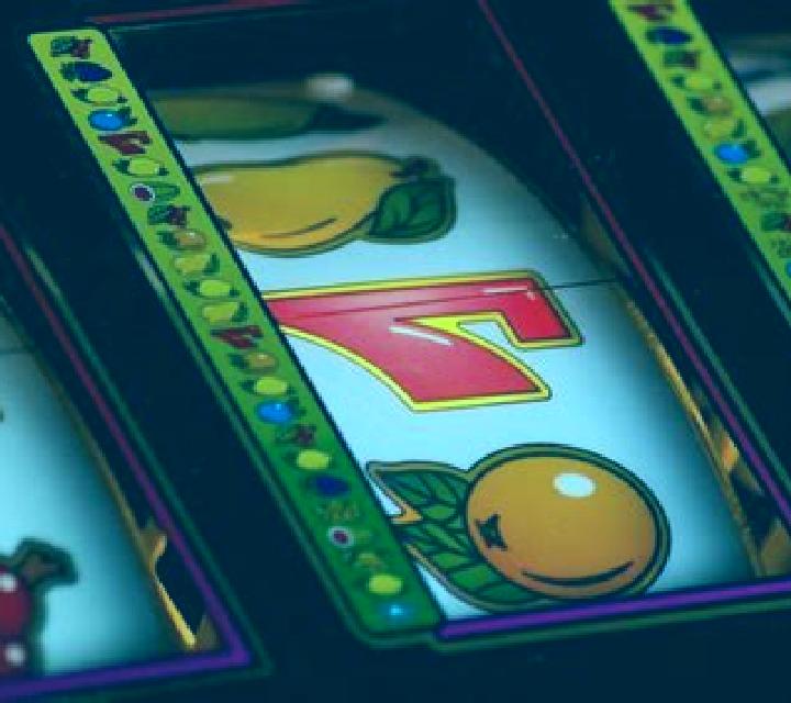 Splashtastic slot machine