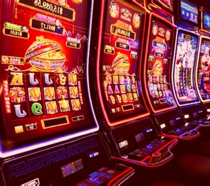 Sports Cashback Blackjack slot machine