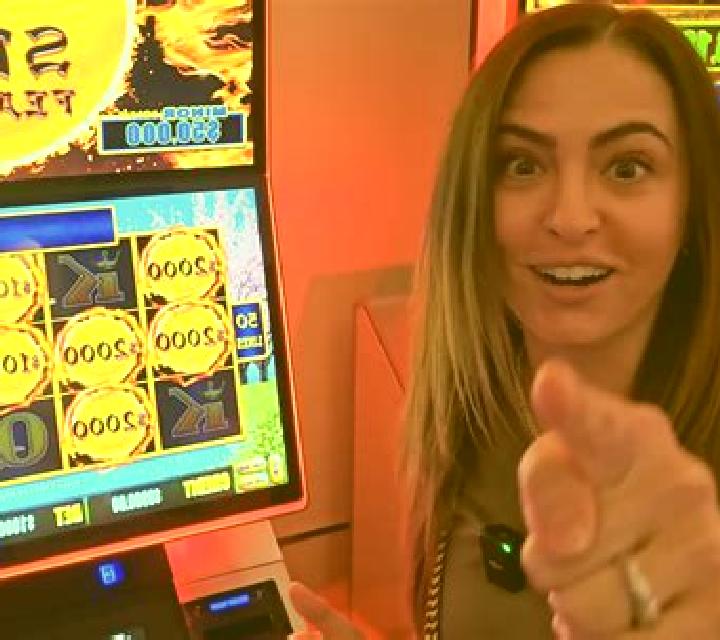 Spotted Lady slot machine