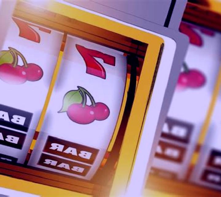 Starfruit slot machine